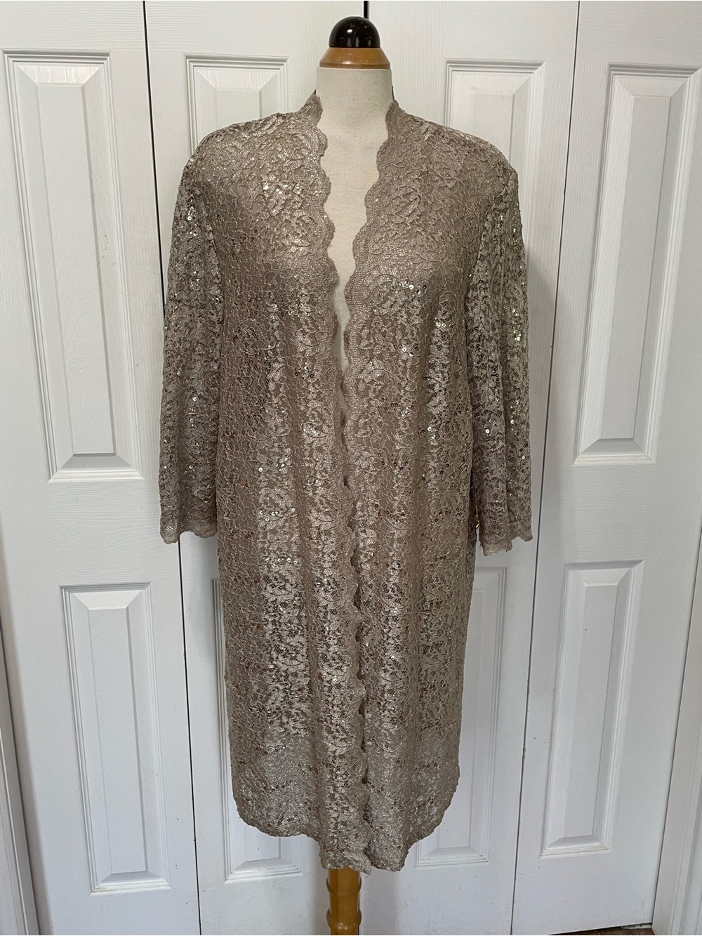 RM Richards Taupe Metallic Lace Knee-Length Kimono Cover up